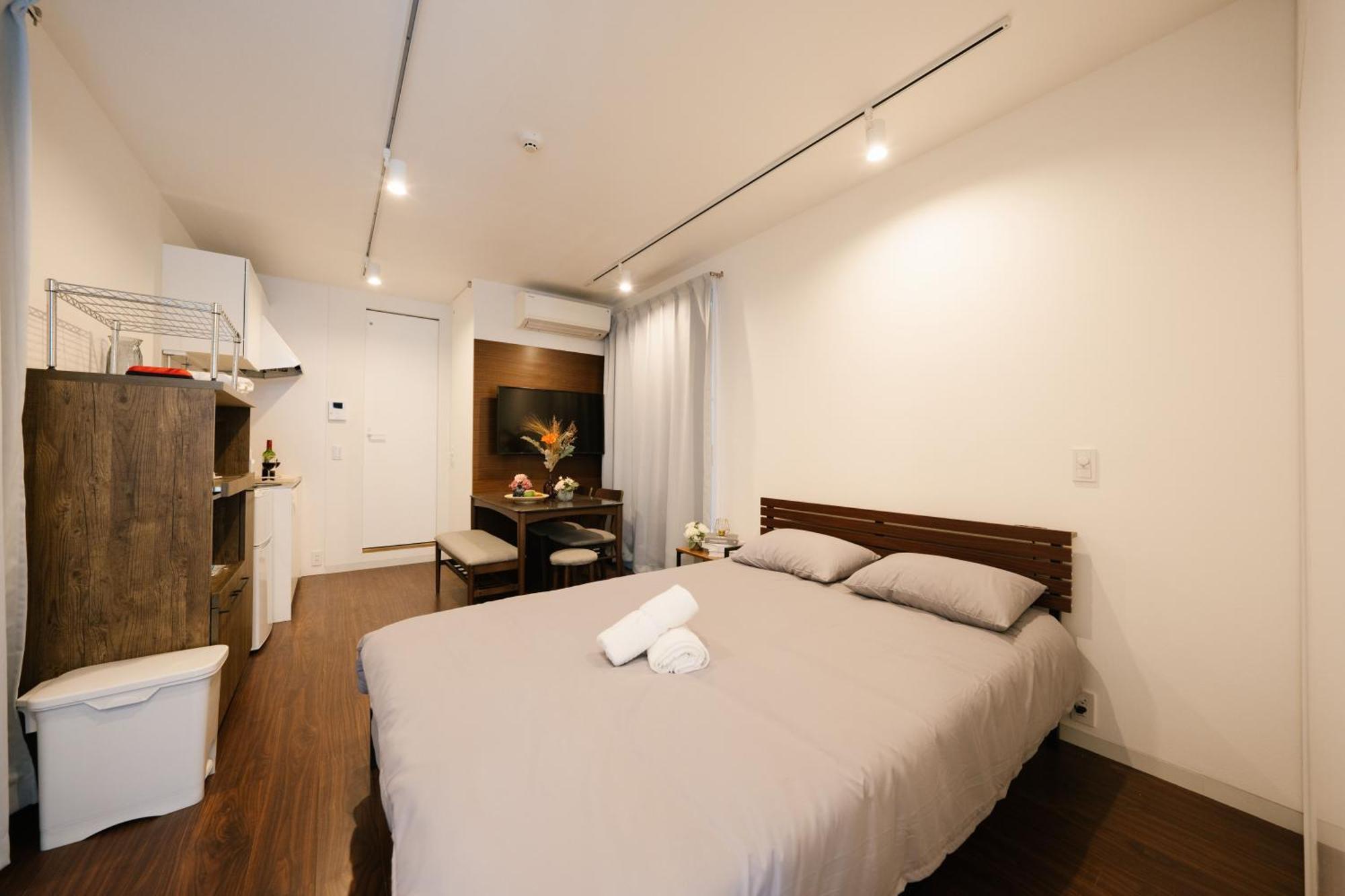Fl Shinjuku Kawadacho Bed & Breakfast